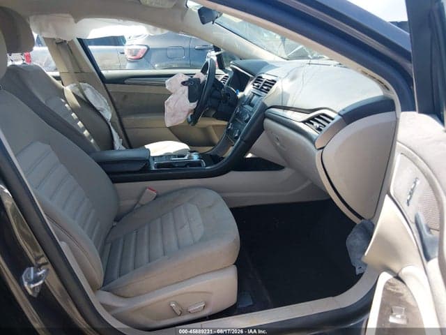 2017 FORD FUSION SE 5