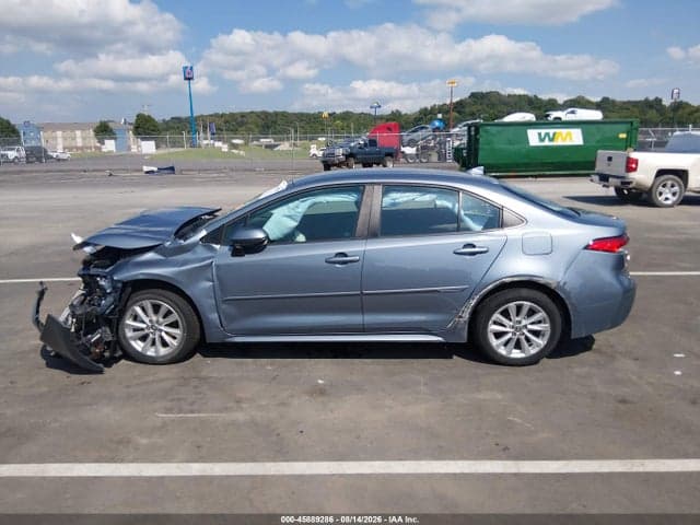 2023 TOYOTA COROLLA LE 13