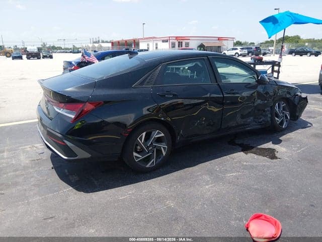 2025 HYUNDAI ELANTRA SEL SPORT 4