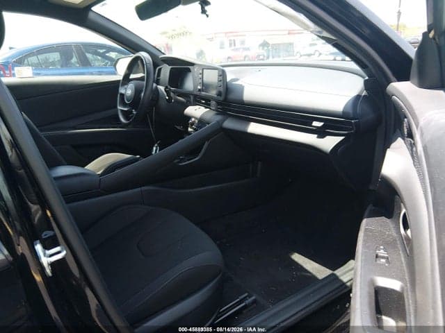2025 HYUNDAI ELANTRA SEL SPORT 5