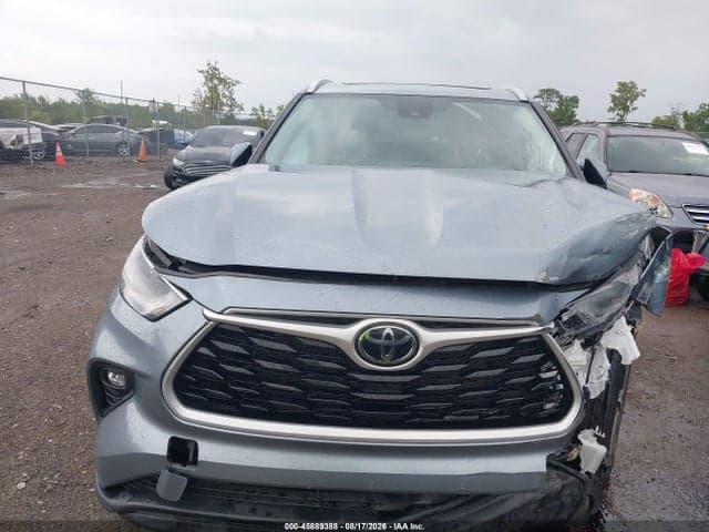 2023 TOYOTA HIGHLANDER XLE 6