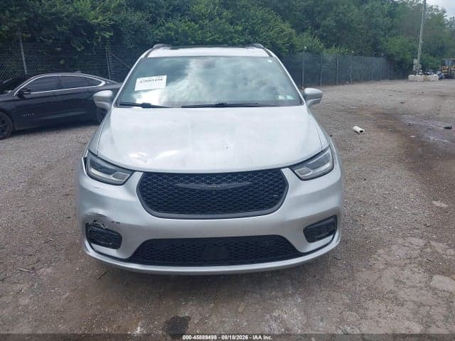 2022 CHRYSLER PACIFICA LIMITED 12