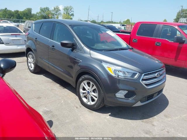 2019 FORD ESCAPE SE 1
