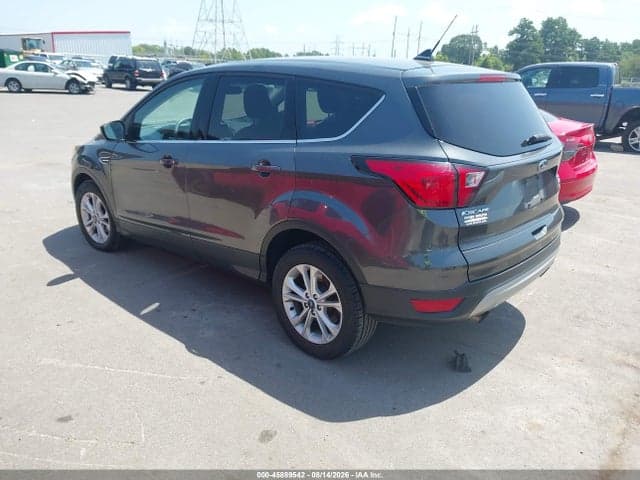 2019 FORD ESCAPE SE 3