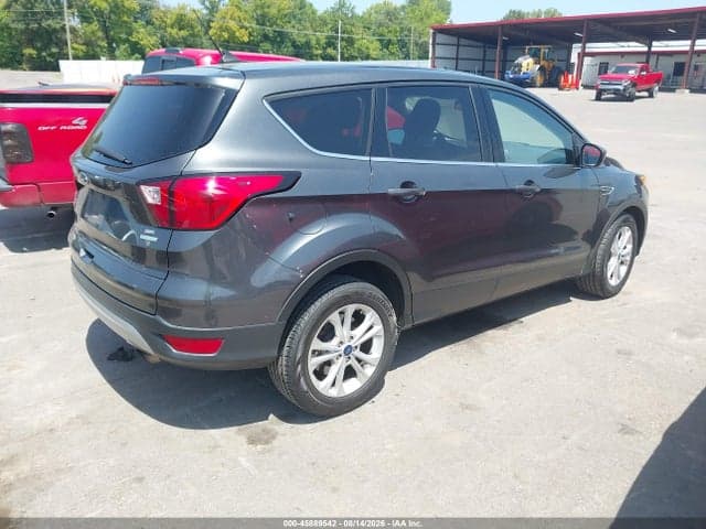 2019 FORD ESCAPE SE 4