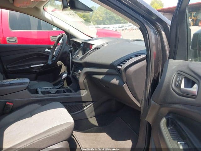 2019 FORD ESCAPE SE 5