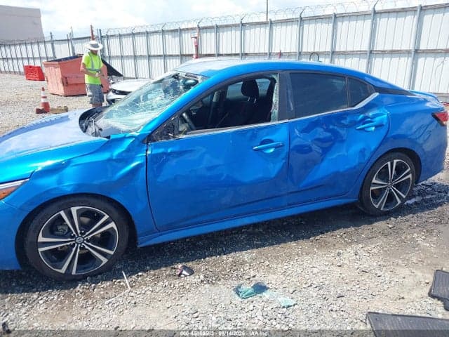 2022 NISSAN SENTRA SR XTRONIC CVT 6
