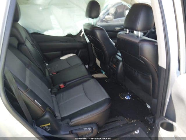 2019 NISSAN PATHFINDER SL 8