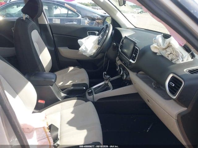 2024 HYUNDAI VENUE SEL 5