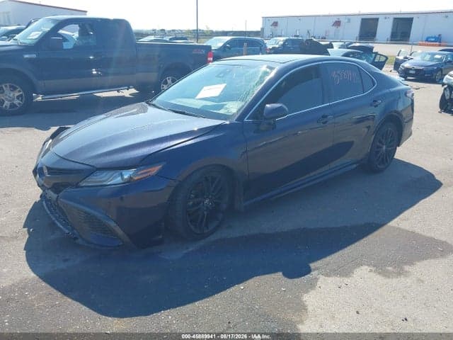 2021 TOYOTA CAMRY XSE AWD 2