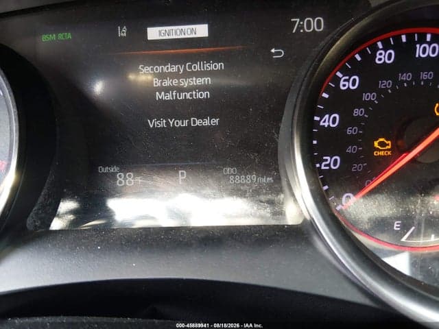 2021 TOYOTA CAMRY XSE AWD 7