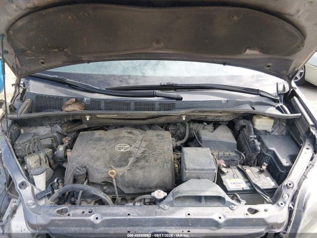 2017 TOYOTA SIENNA SE 8 PASSENGER 10