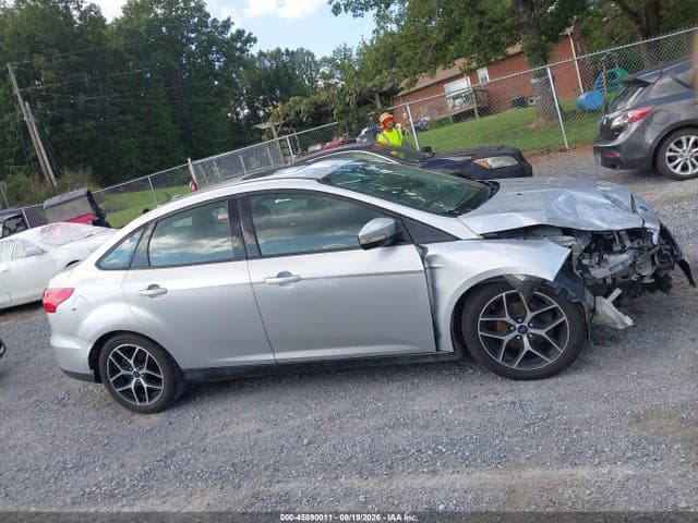 2017 FORD FOCUS SEL 14