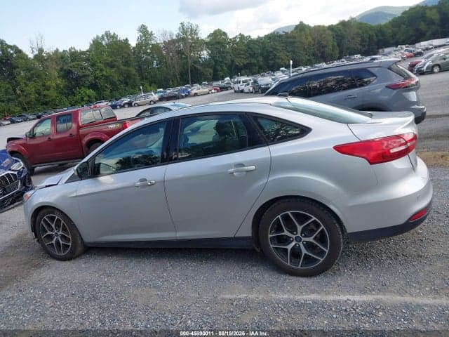 2017 FORD FOCUS SEL 15