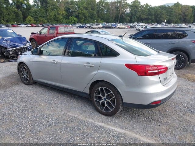 2017 FORD FOCUS SEL 3