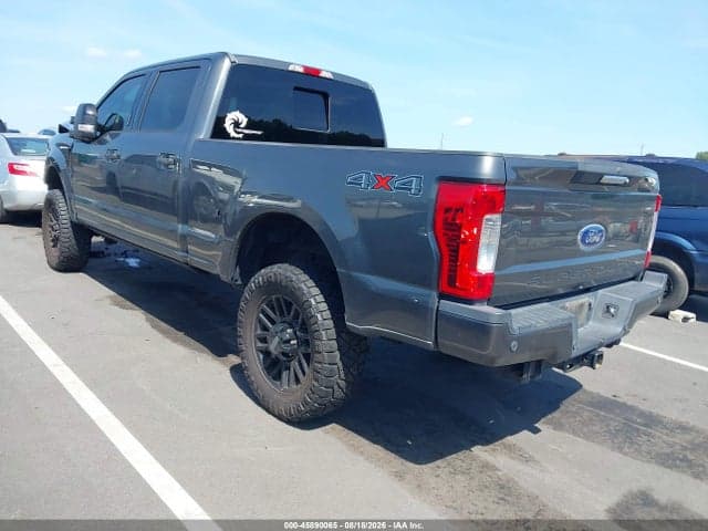 2019 FORD F-250 LARIAT 3