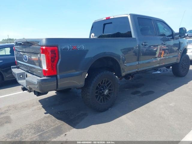 2019 FORD F-250 LARIAT 4