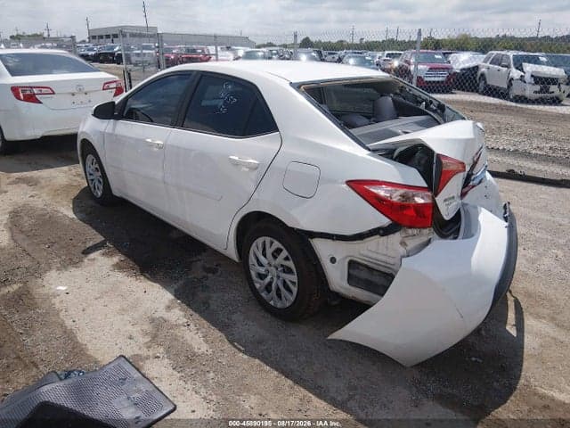 2017 TOYOTA COROLLA LE 3