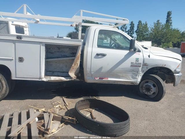 2017 RAM 4500 CHASSIS TRADESMAN/SLT 11