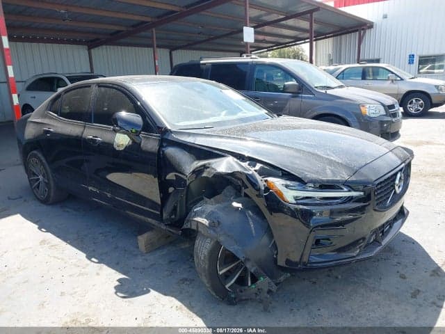 2021 VOLVO S60 T5 MOMENTUM