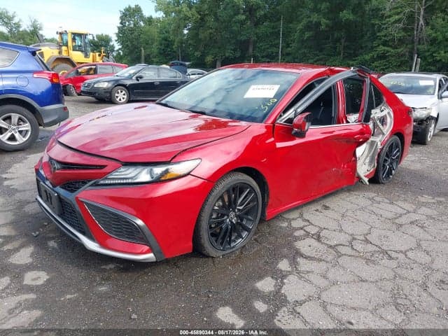 2021 TOYOTA CAMRY XSE 2