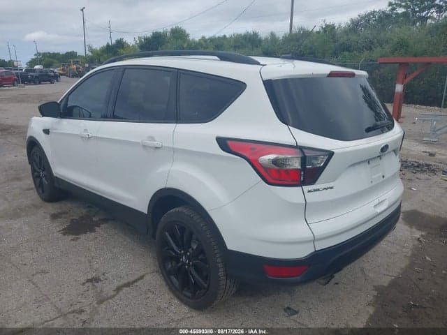 2017 FORD ESCAPE SE 3