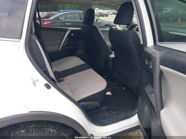 2018 TOYOTA RAV4 XLE 8