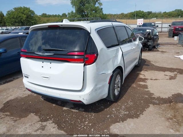 2022 CHRYSLER PACIFICA TOURING L 4