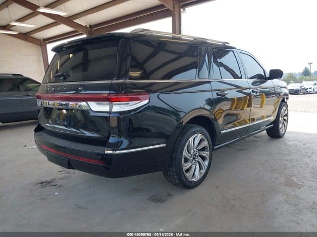 2024 LINCOLN NAVIGATOR PREMIERE L 4