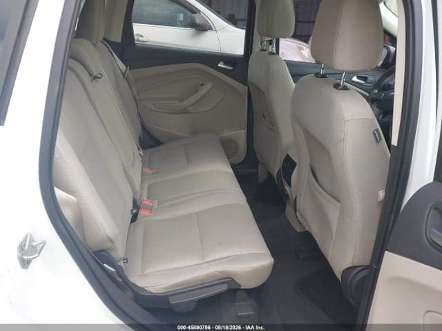 2017 FORD ESCAPE SE 8