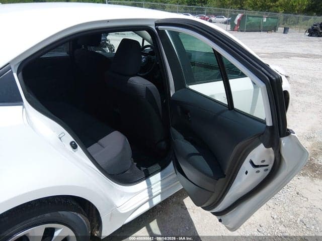 2026 TOYOTA COROLLA LE 8
