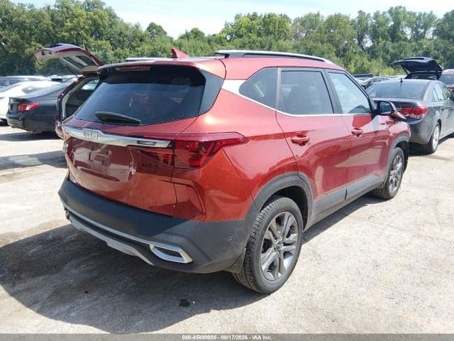 2023 KIA SELTOS S 4