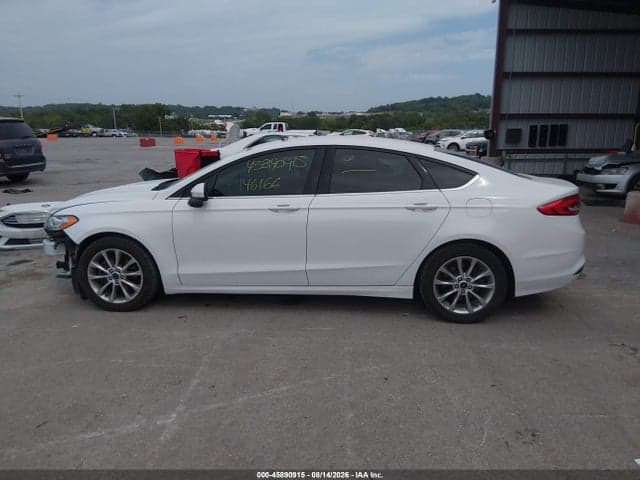 2017 FORD FUSION SE 15