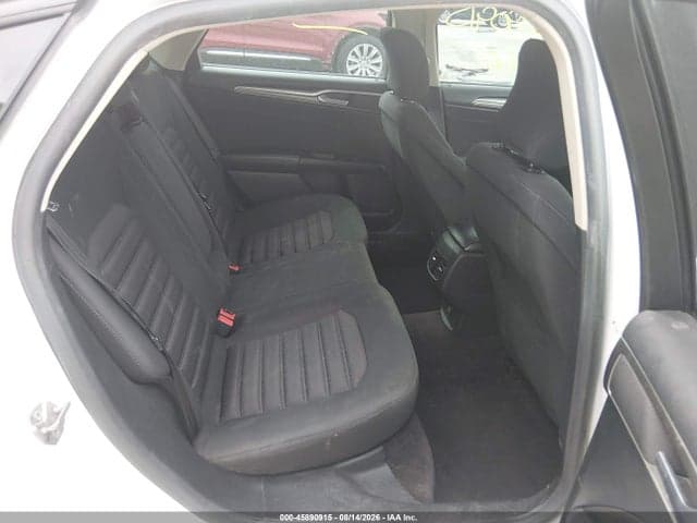 2017 FORD FUSION SE 8