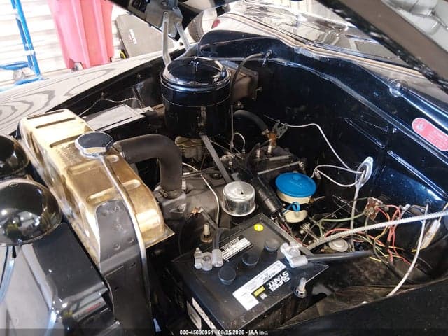 1949 PLYMOUTH SPECIAL DELUXE 10