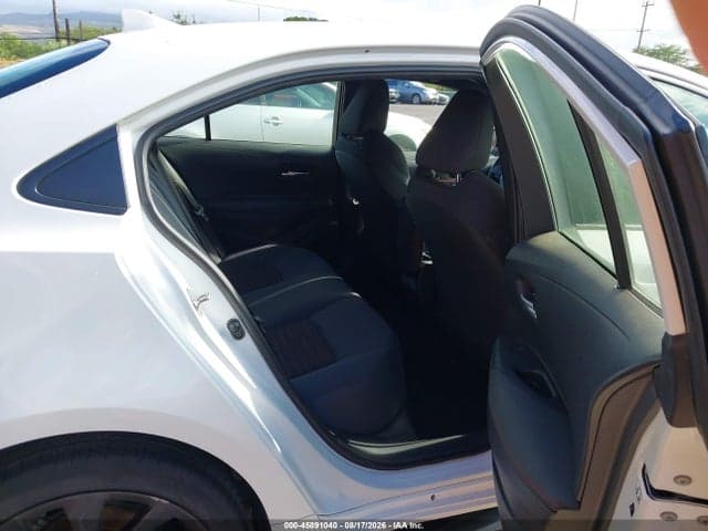 2023 TOYOTA COROLLA SE 8