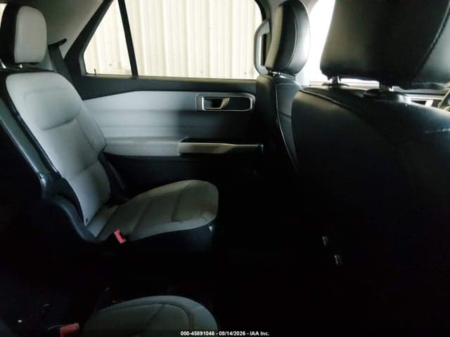2021 FORD EXPLORER XLT 8