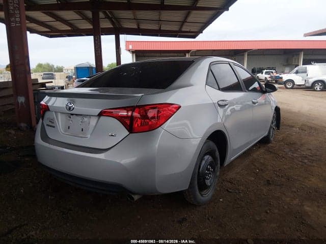 2019 TOYOTA COROLLA SE 4