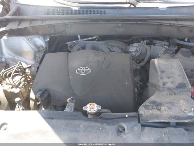 2018 TOYOTA HIGHLANDER SE 10