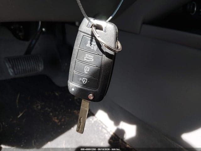 2024 HYUNDAI ELANTRA SE 11