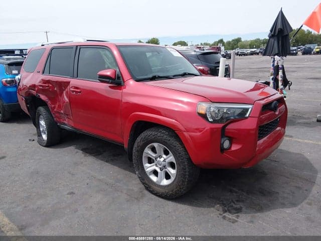 2017 TOYOTA 4RUNNER SR5 1