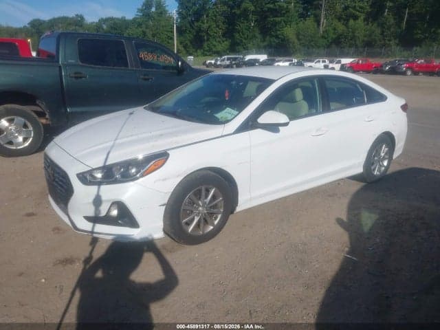 2019 HYUNDAI SONATA SE 2