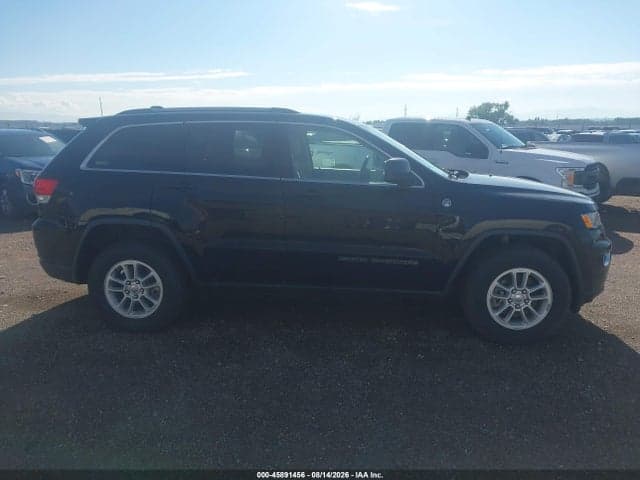 2019 JEEP GRAND CHEROKEE LAREDO E 4X4 13
