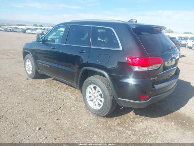 2019 JEEP GRAND CHEROKEE LAREDO E 4X4 3
