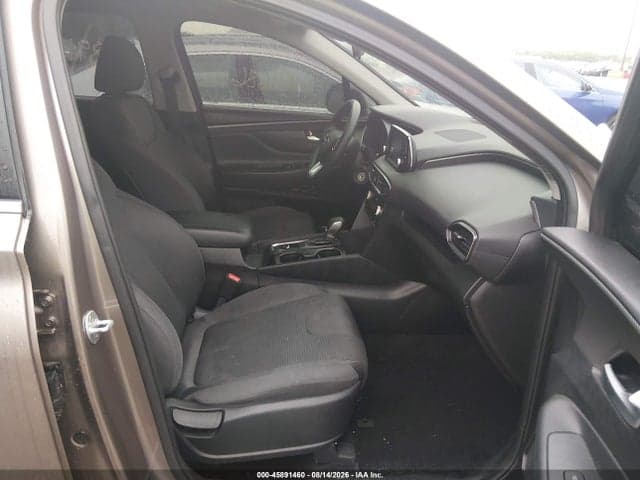 2019 HYUNDAI SANTA FE SE 5