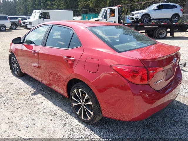 2017 TOYOTA COROLLA SE 3
