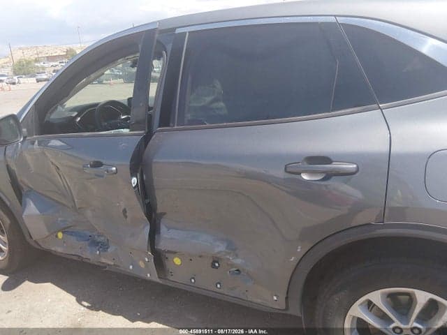 2021 FORD ESCAPE SE 6