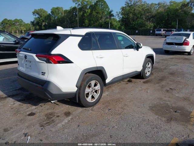 2019 TOYOTA RAV4 XLE 4