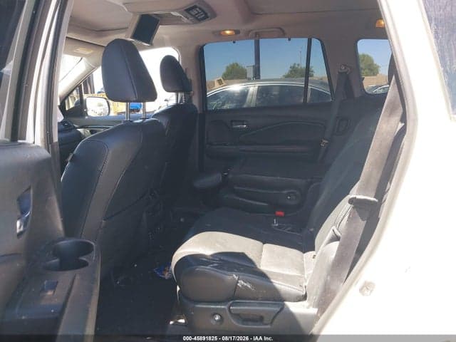 2017 HONDA PILOT ELITE 8