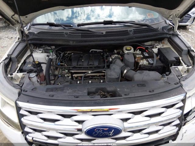 2018 FORD EXPLORER XLT 10